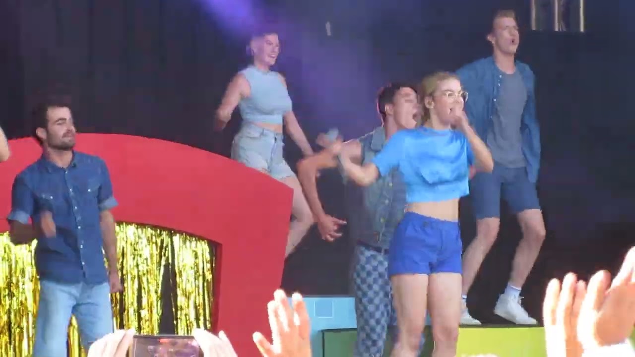 Like Me optreden Like Me Ketnet Zomertour Sint Niklaas 2022