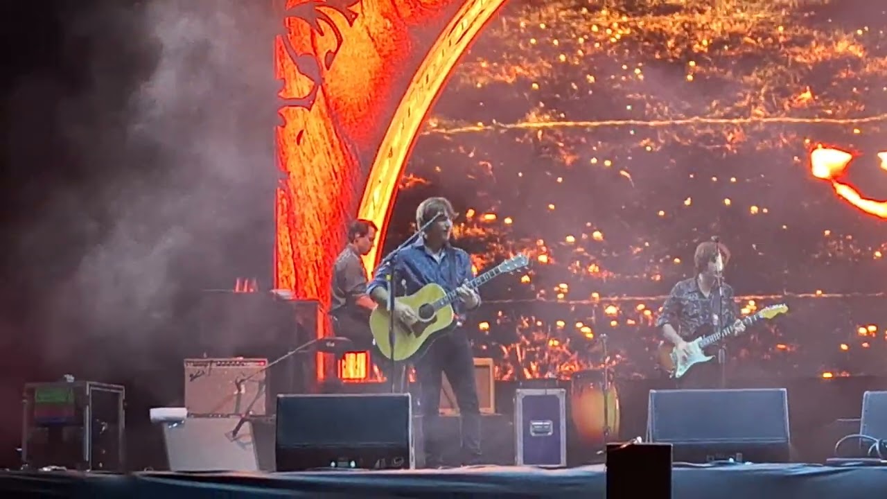 John Fogerty-lookin'Out my back door ( Azkena Rock Festival 2025 )