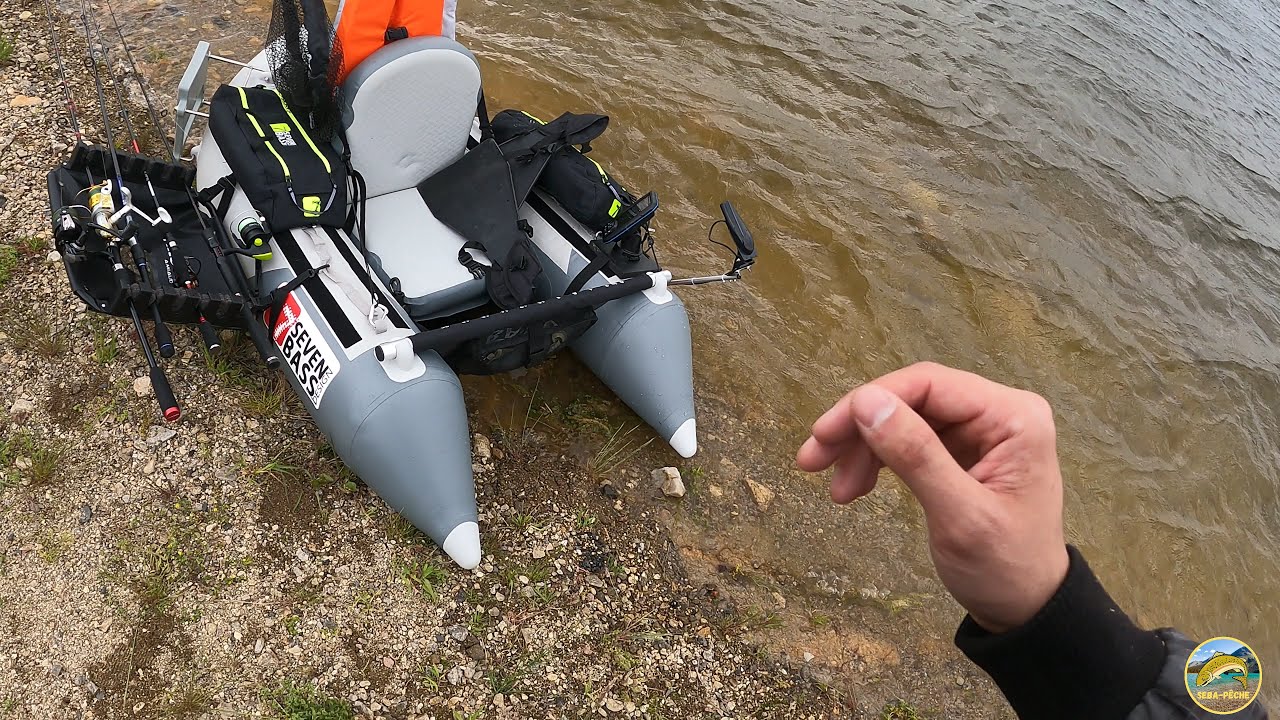 présentation et inauguration du float tube seven bass avec mon 1er sandre de ma vie