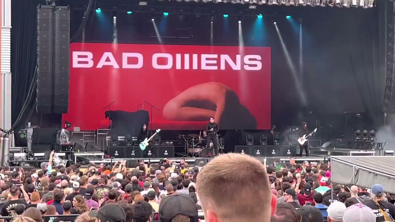 Bad Omens - The Grey Live