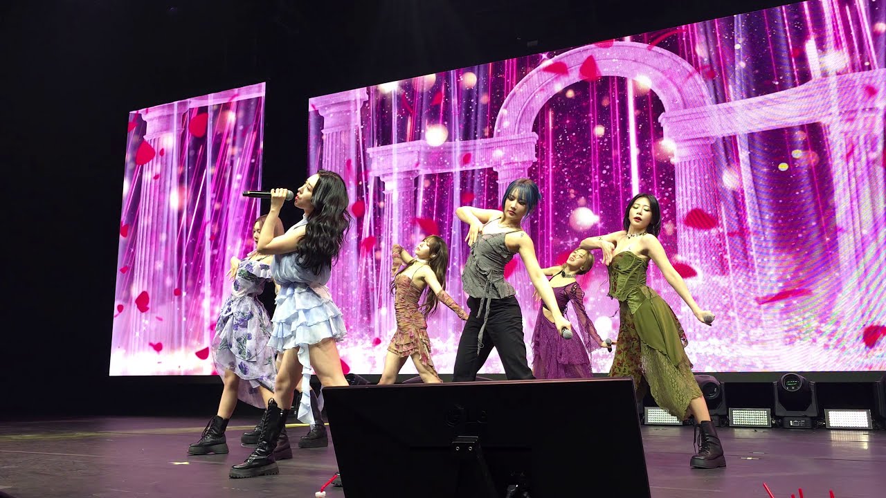 241115 Dreamcatcher - Deja Vu - [Luck Inside 7 Doors] in Los Angeles
