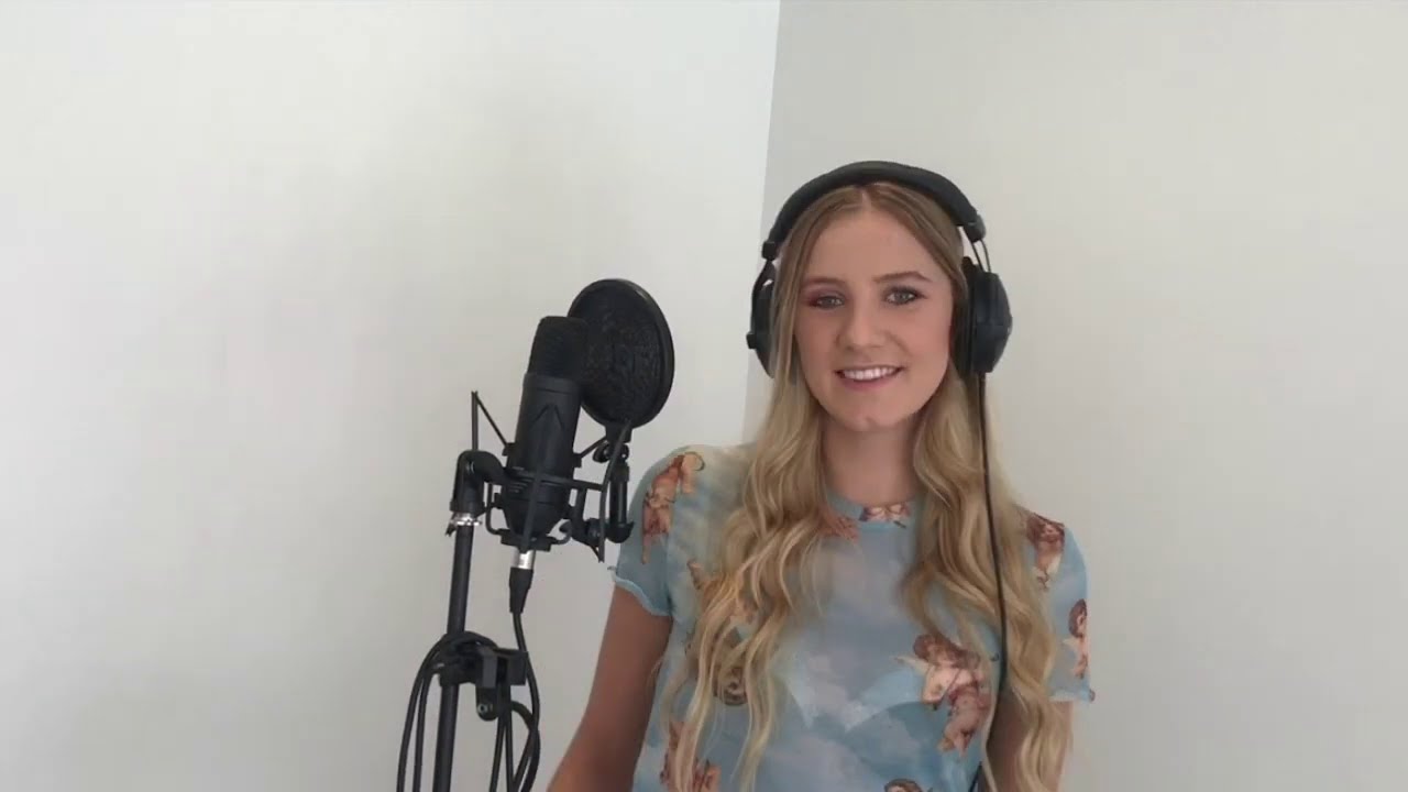 Titanium - David Guetta ft.Sia (cover by Wiktoria Tracz)