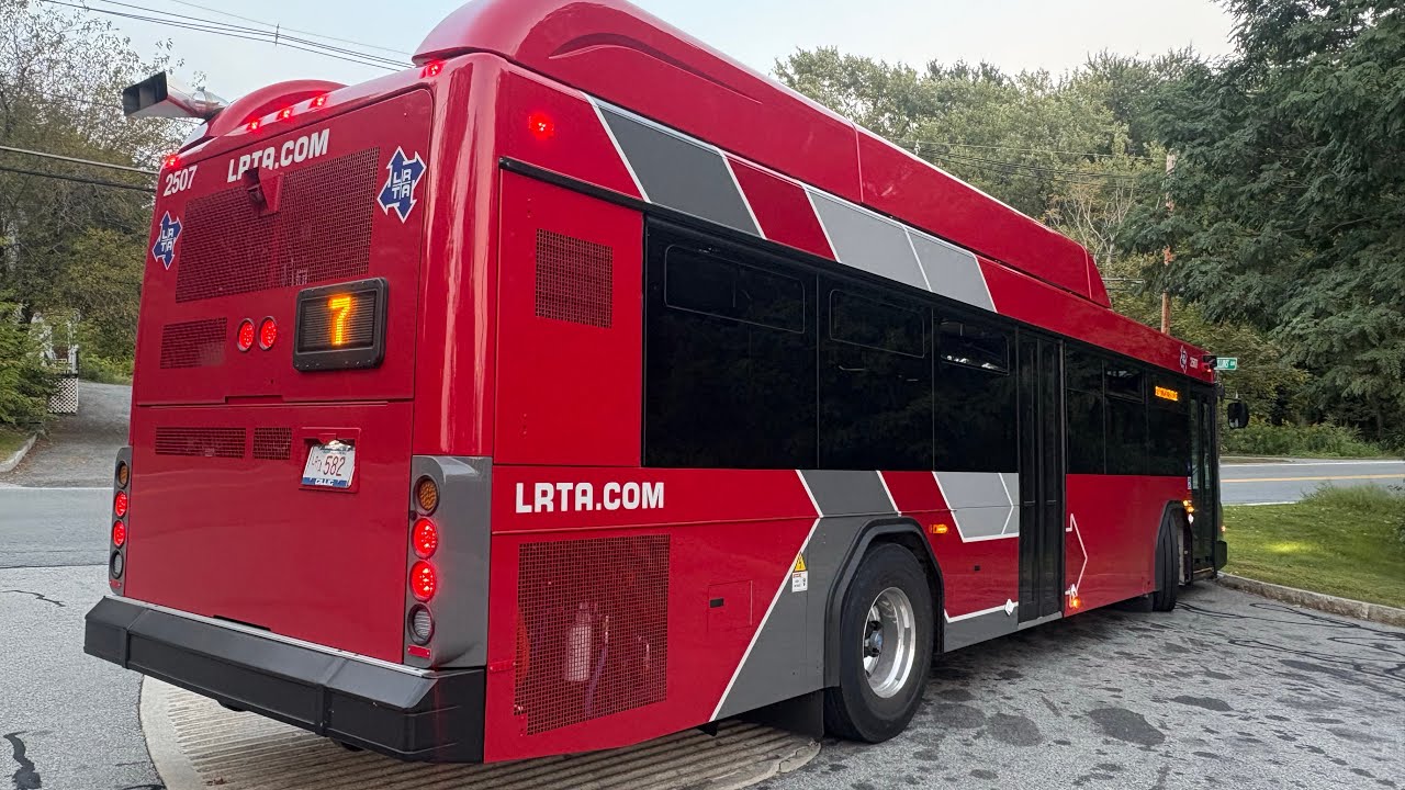 2025 Gillig BRT HEV Walk around