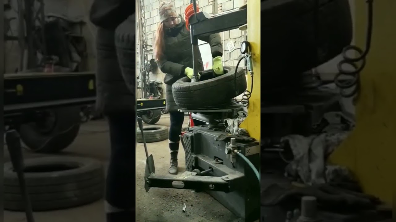 jin&yacute; level 😉 #reparatur #pneuservis #tire repair