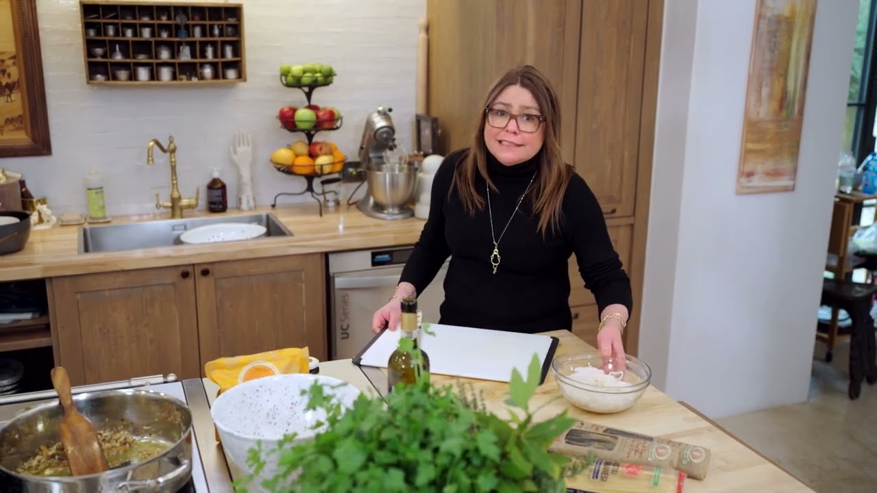 Rachael Ray In Tuscany Squid Ink Pasta EP108