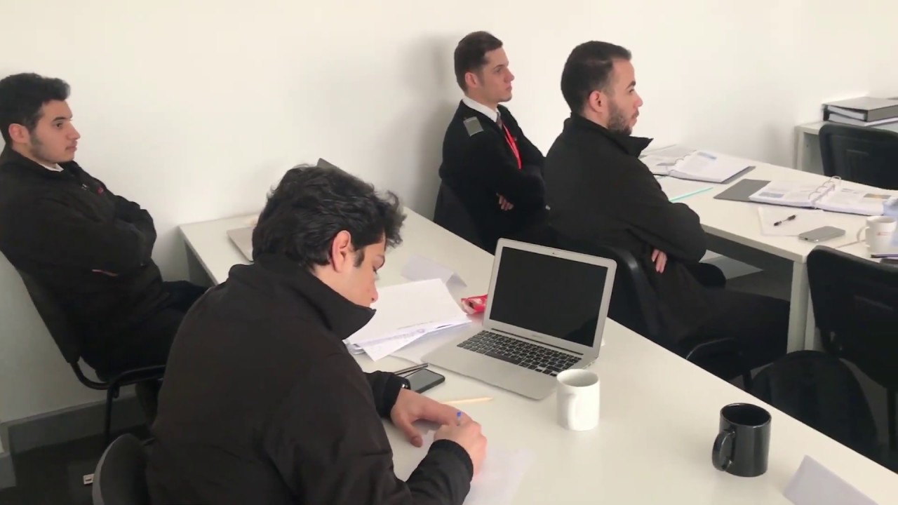 A Day in Airways Aviation Pilot Training Academy, Oxford, United Kingdom