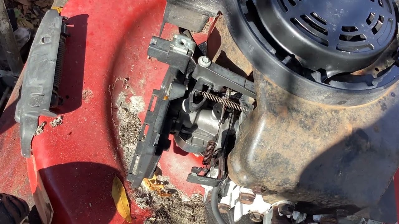 Happy Tuesday.!!! 2016 Toro Recycler Lawn Mower with No compression.  Can it be Fixed or Not.!!!