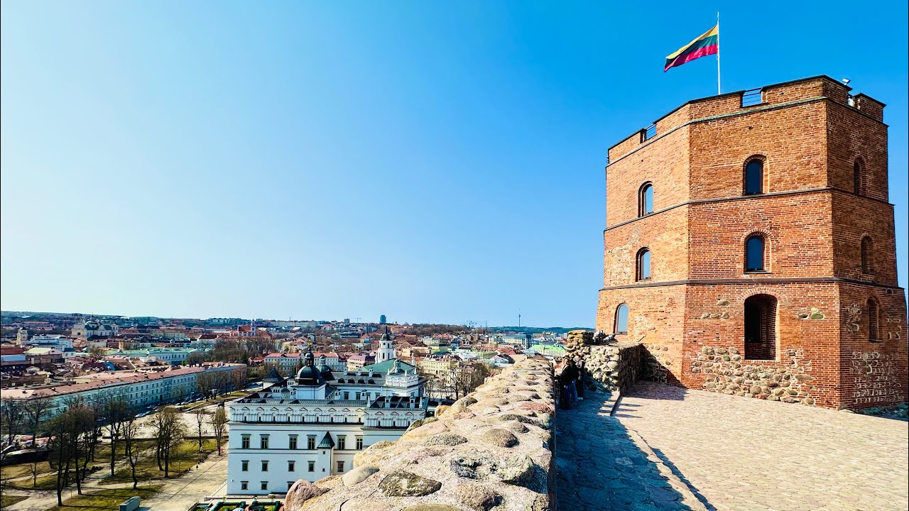 Vilnius Lithuania, An afternoon in the old town.【4K Walking Tour】