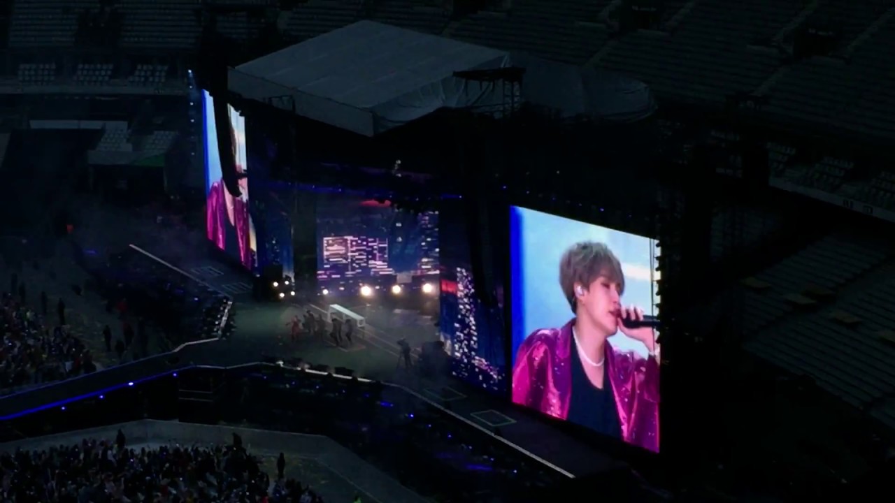190608 BTS ( 방탄소년단 ) YOONGI SUGA — TRIVIA: SEESAW @ Speak Yourself Stade de France Paris Fancam