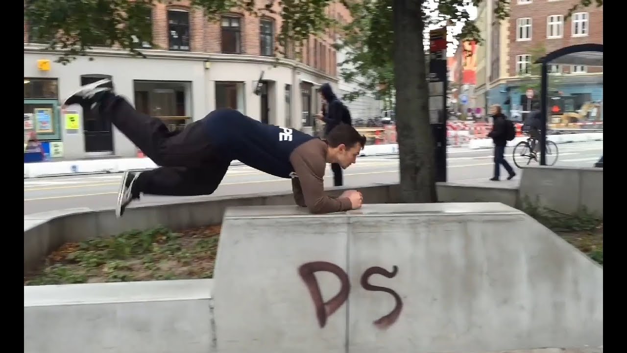 End of the Monkey - Creative Parkour by Elias Zimakoff