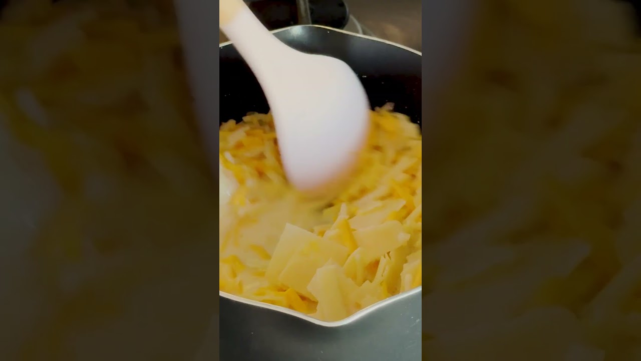 Can It Violife? - Thanksgiving Edition 🦃- Mac n Cheese