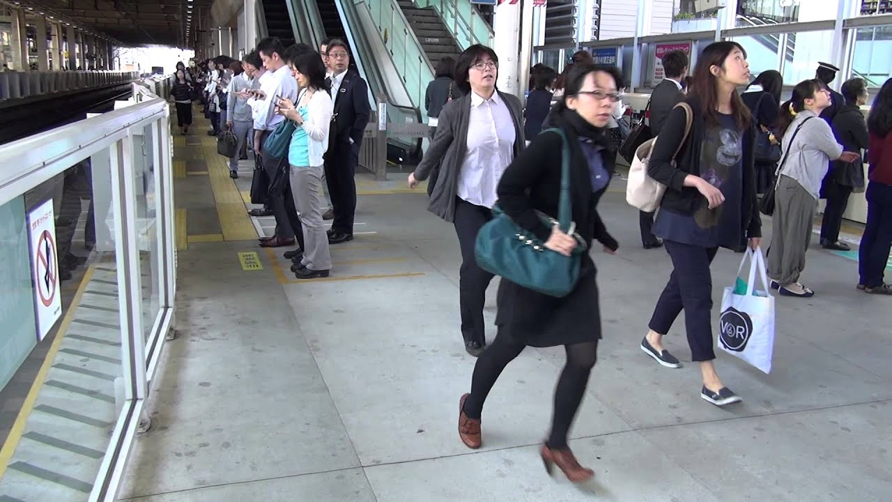 東急線 武蔵小杉駅 東横線、目黒線 朝の通勤ラッシュ 朝7時40分～8時20分頃