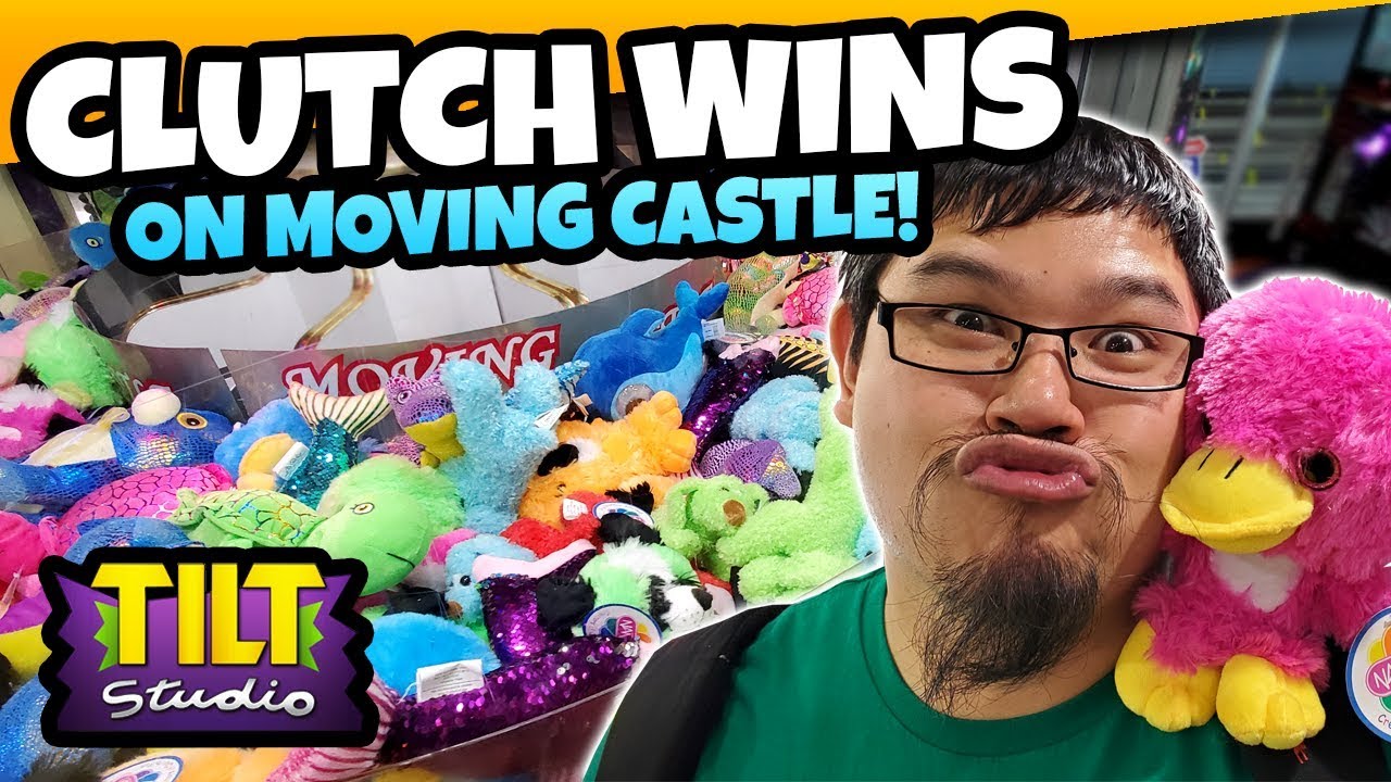 Dat Duck Clutch! Playing the Moving Castle Claw Machine at Tilt Arcade!