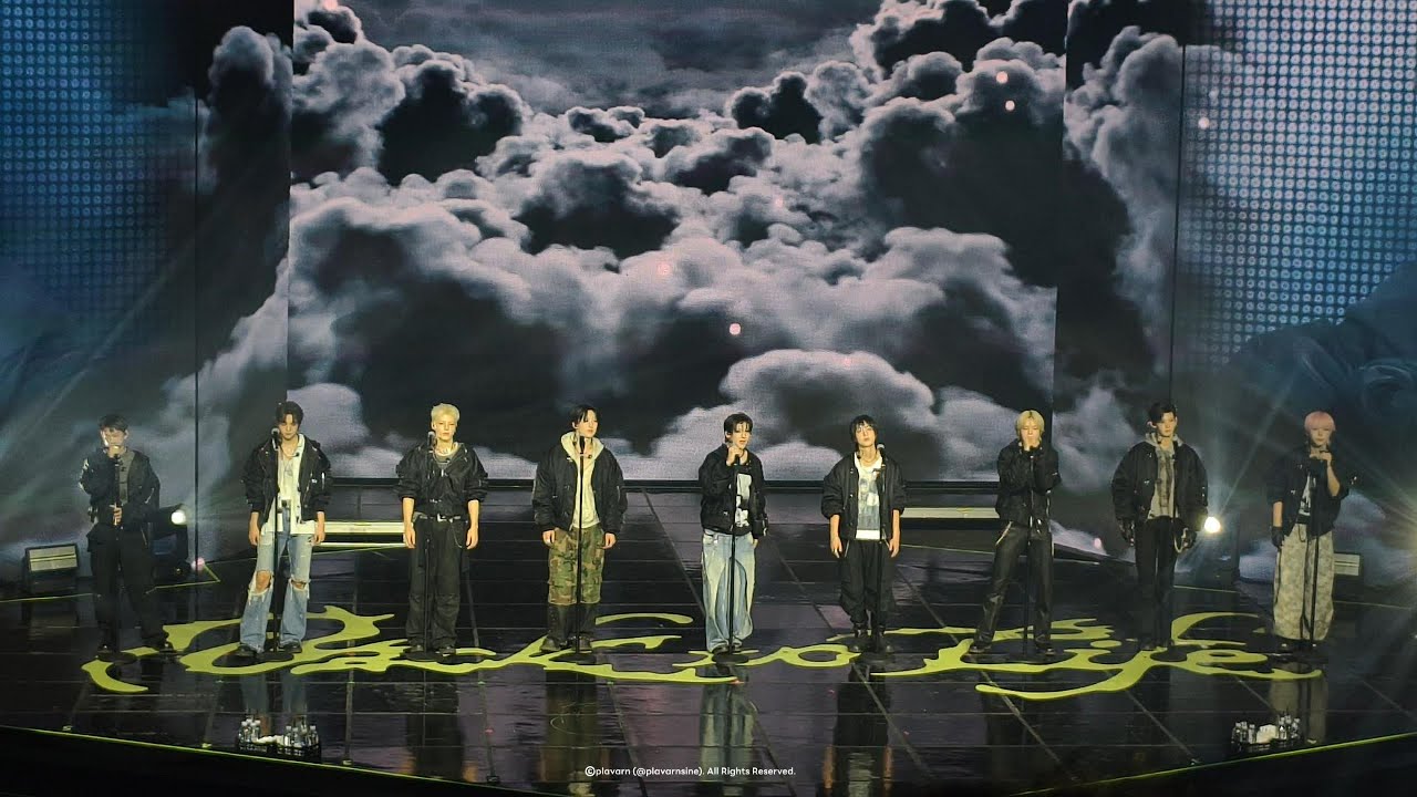 [FANCAM 4K] &TEAM - Heartbreak Time Machine | KOREA DUBUT SHOWCASE 'Back to Life'  | 20251028