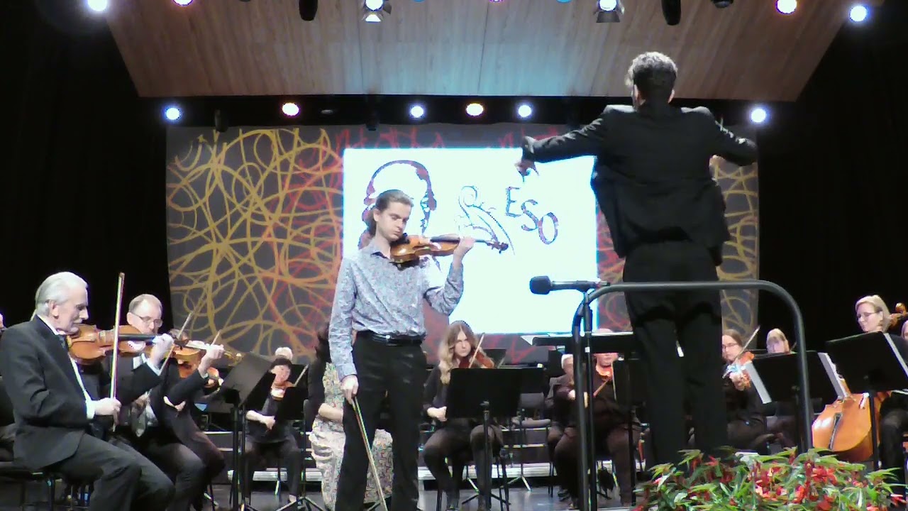 Maximilian Terziyski 17 Jahre, Mozart Nr.5