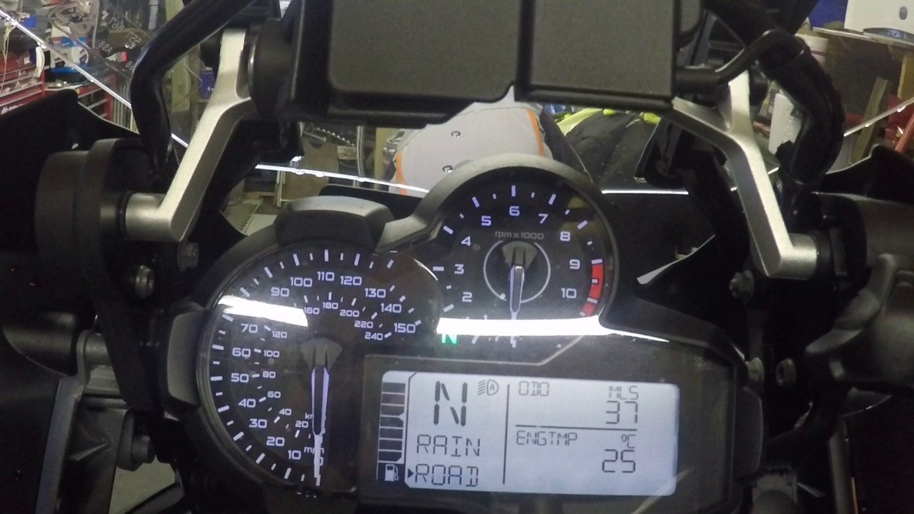 2017 BMW R1200GS TE Arrives