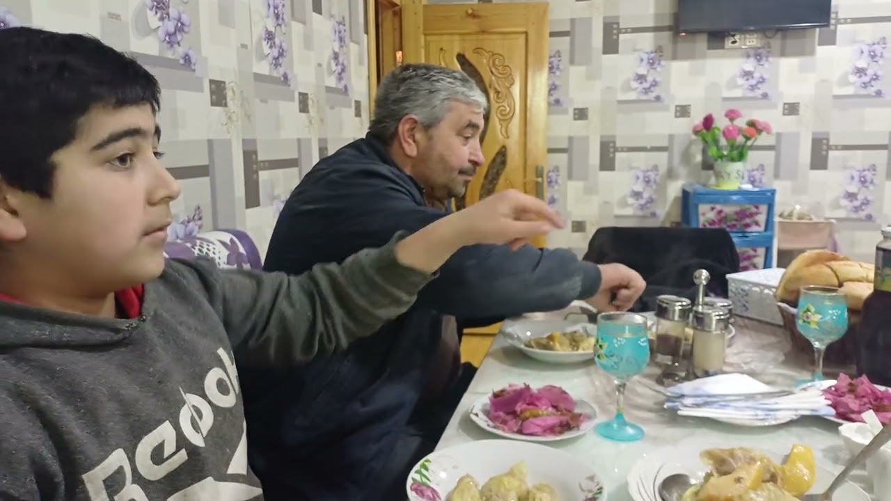 Nahar vaxtıdır hər kədə nuş olsun. Möhtəşəm cəkilişimiz var qacırmayın👍👍👍👍