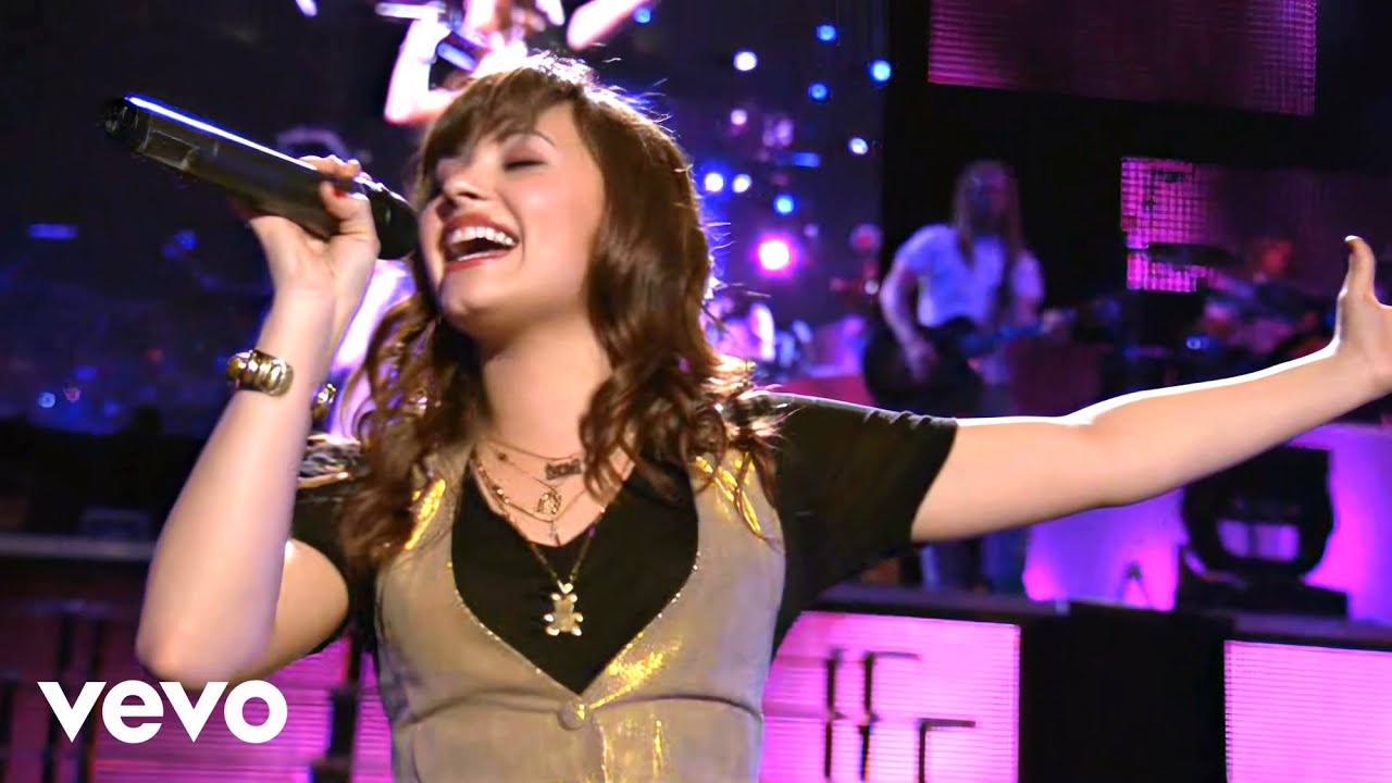 Demi Lovato, Jonas Brothers - This Is Me (from Jonas Brothers: The Concert Experience) (HD Video)