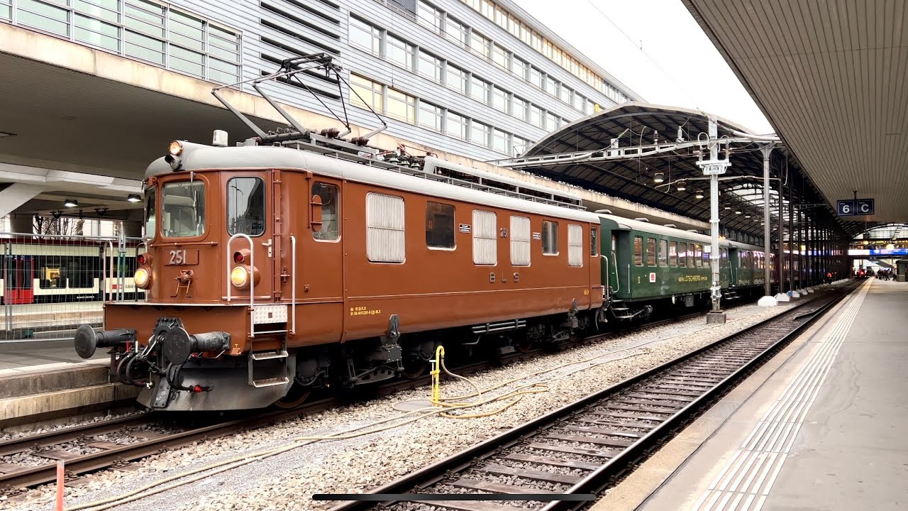 🎄⭐️ Weihnachts-Sonderzüge 🚂🚃🚃 mit Ae 4/4 und BDe 4/4 II in Luzern 🇨🇭