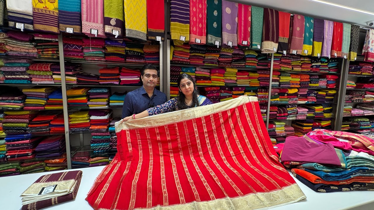 Biggest Showroom at Bangalore Hanumanthnagar | Exclusive Sarees | Wedding Lehenga | Partywear sarees