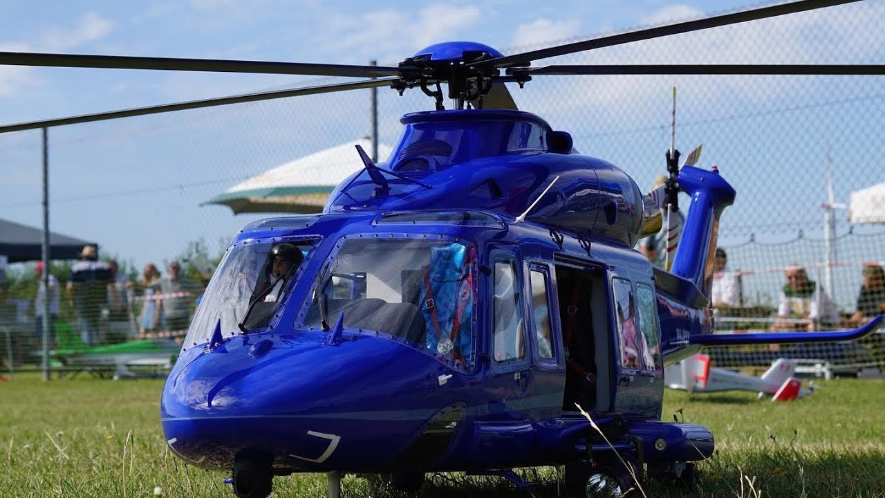 BIG RC- Modell - Helikopter/AGUSTA WESTLAND AW 139 / FIRST PLACE ON TV @ DMAX