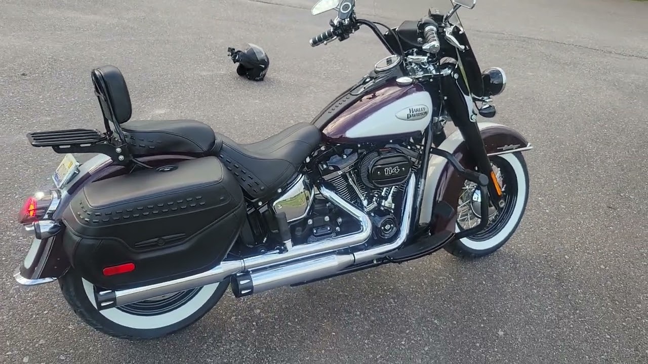 Sharkroad 3.5 slipon mufflers for 18 to 24 Harley Davidson softail models