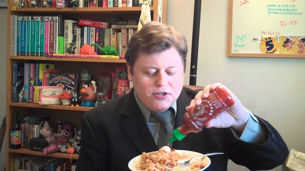 Watch Me Eat #306: Pad Thai