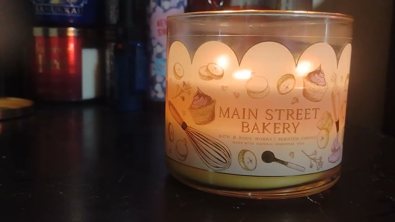 Свечи Bath & Body Works Main Street Bakery Candle Thoughts
