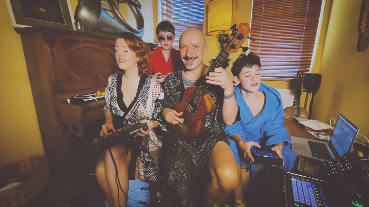 Jurgis DID & @EricaJenningsOfficial  - STOP, Atgal!