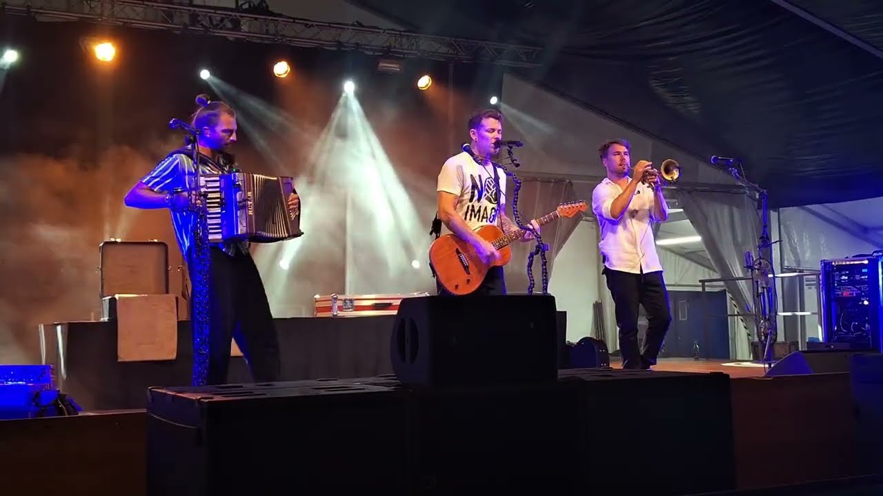 Matakustix & Julian Sommer beim Golser Volksfest im Weinzelt vom Sonntag, 10.8.2025