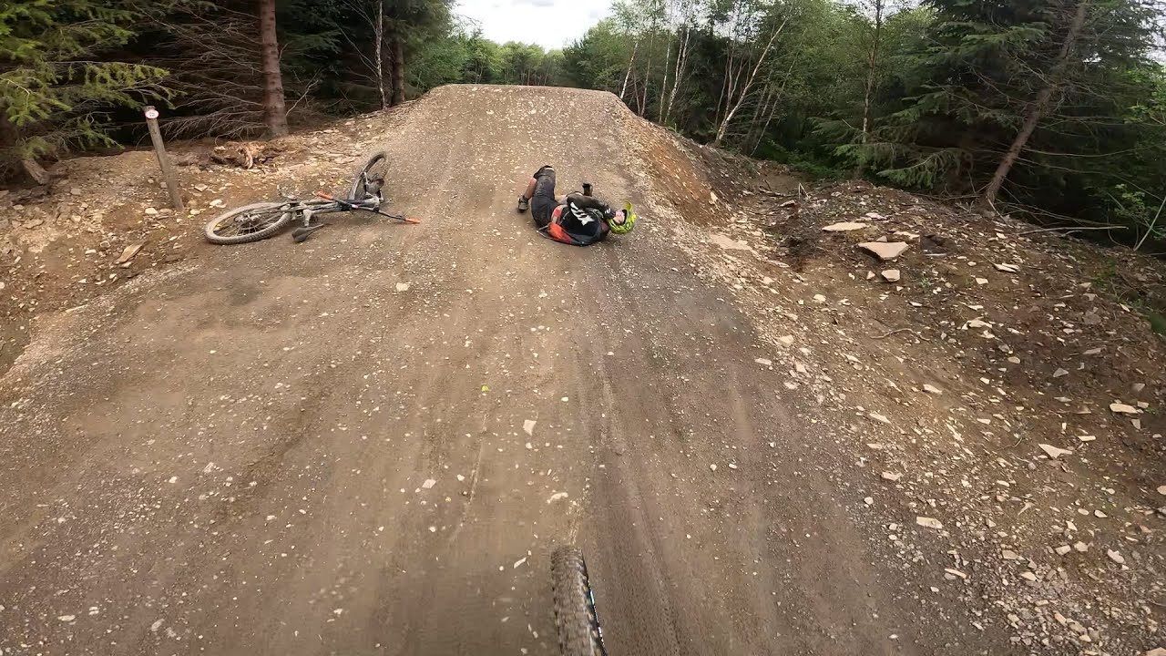 Crazy day riding new a470 line bike bike park Wales lucky to escape this