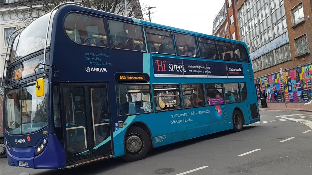 BIRTHDAY SPECIAL🎉* Full Ride: Bus Route 800 High Wycombe - Reading. Arriva Enviro400 5458 (SN58 EOE)