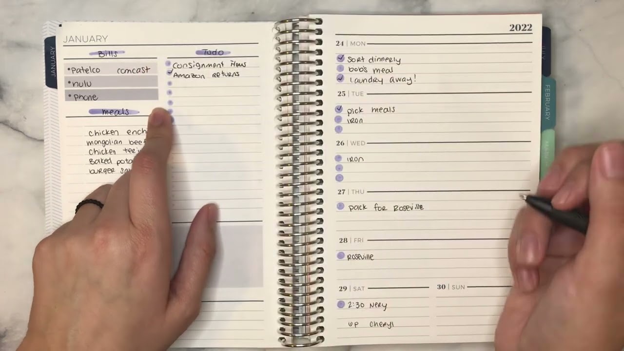 January flip thru | Plum Paper | A5 Weekly Overview