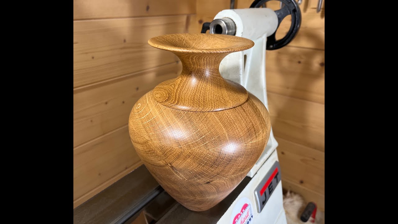 Vase Oaklay I. || Woodturning
