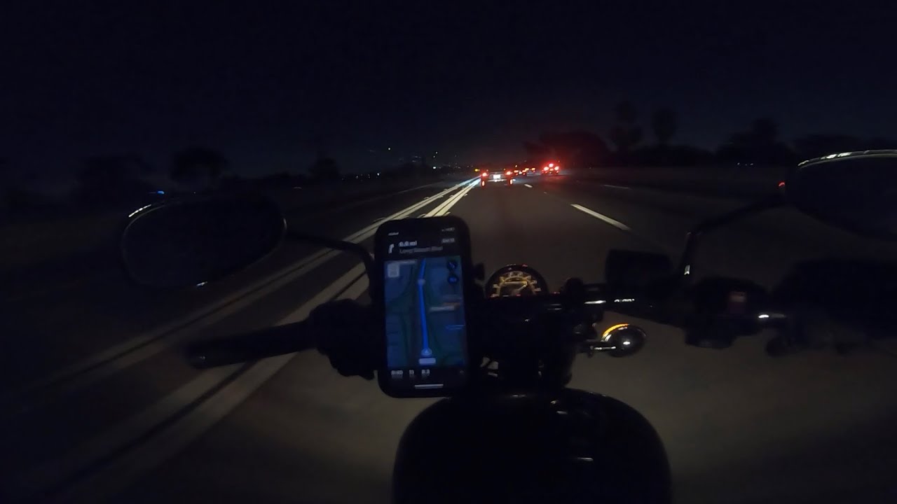 Can You Drive The Yamaha V-Star 250 On The Freeway? (Night Time)