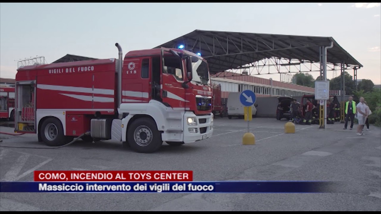 Etg - Como, incendio al Toys Center. La conta dei danni provocati dalle fiamme