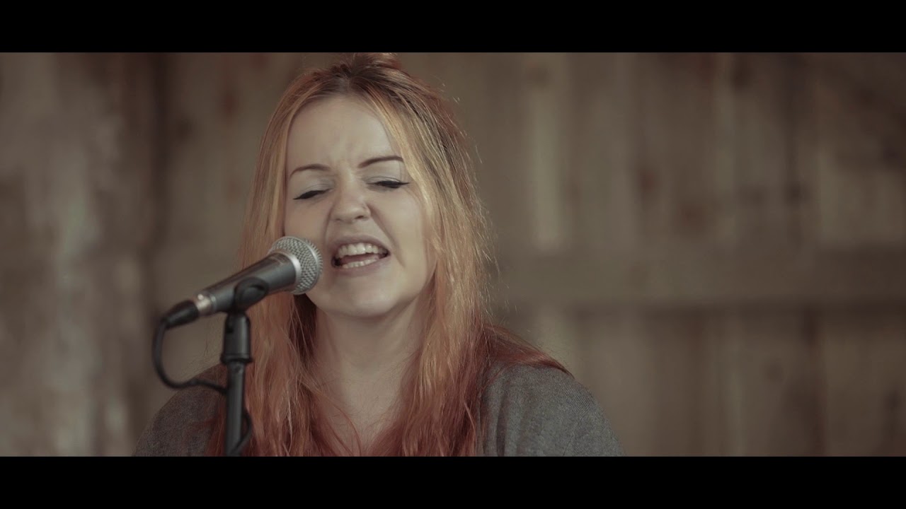 Northern House Duo Cover 'Son Of A Preacher Man'