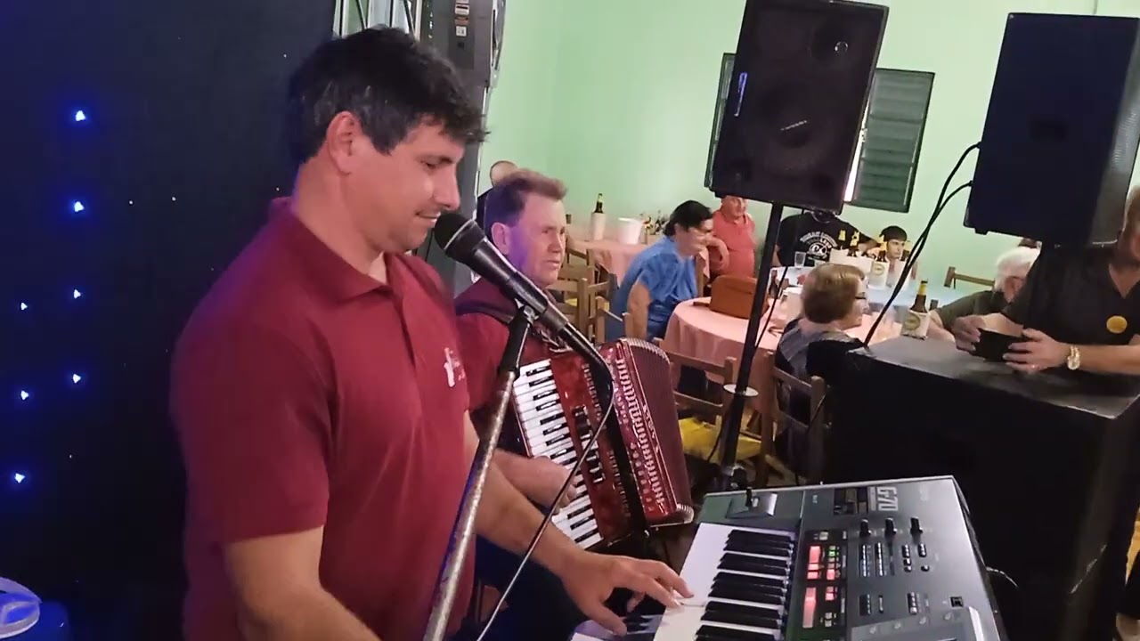 LUIS CARLOS E BANDA DE TRÊS PASSOS RS. FONE WHATSAPP (55)99163-5584