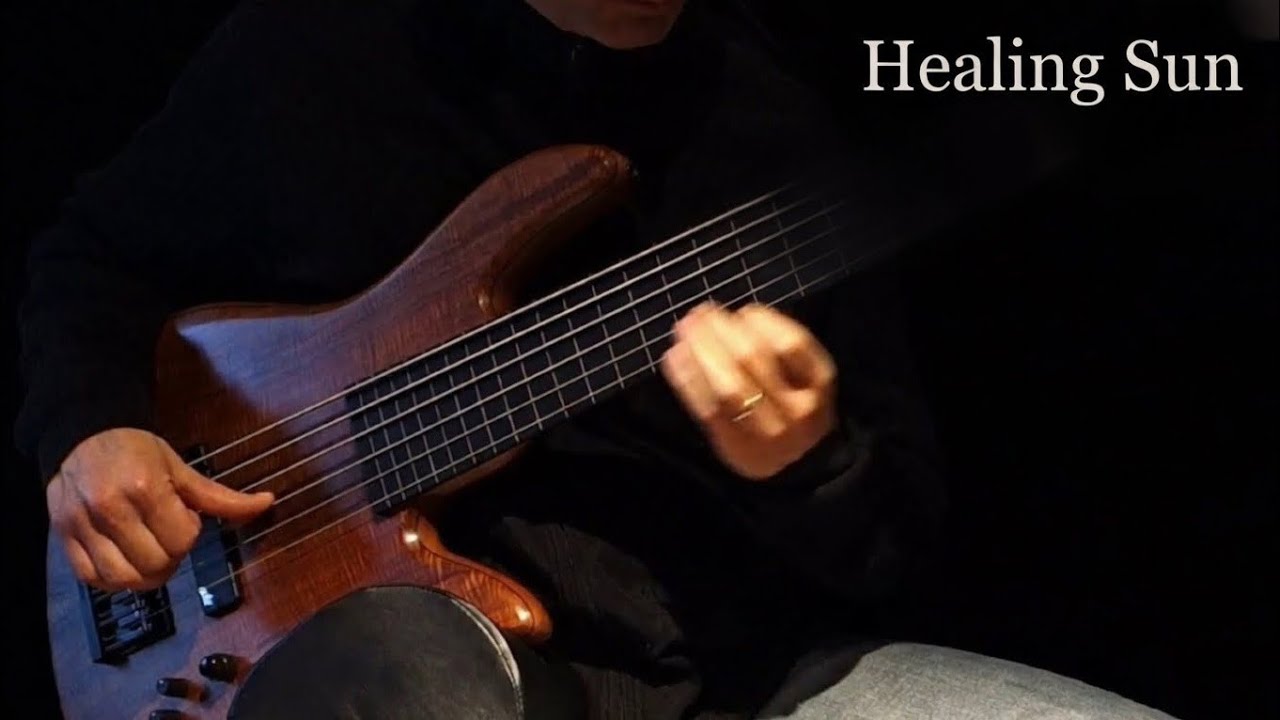 Six String Fretless Bass Solo & Ebow to R E L A X - Healing Sun