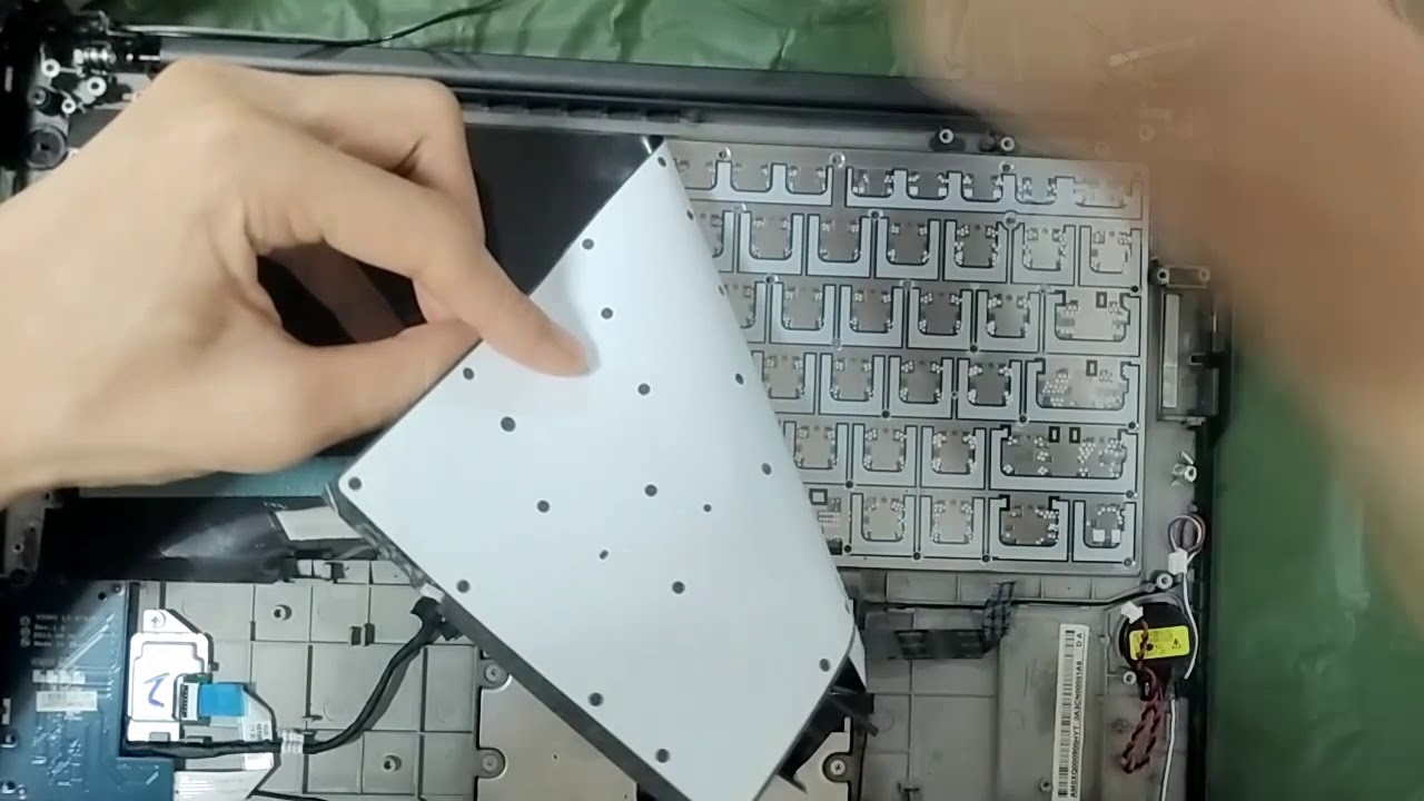 Replacing laptop keyboard and transfer backlit material for Thinkpad S440