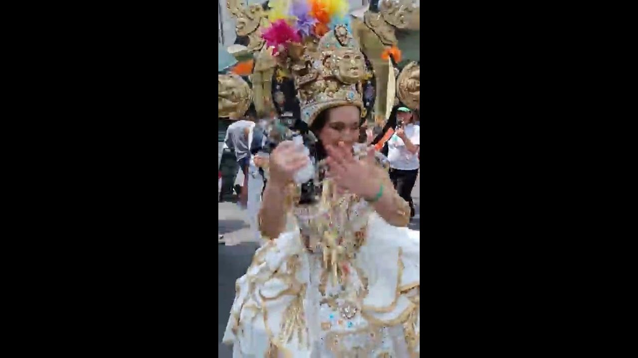 🥳🤩¡El carnaval de Cajamarca en Lima! 🤩🥳La alegría cajacha invadió el centro de Lima. #cajamarcaperu