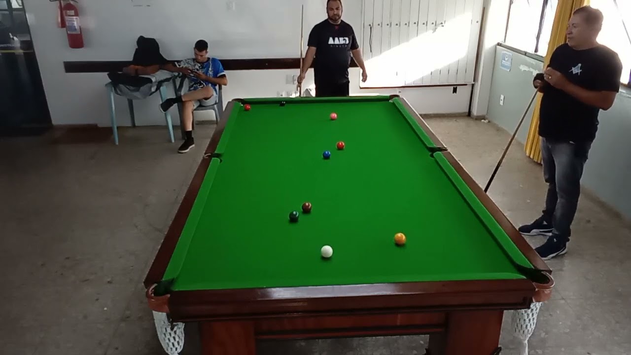 MICKAEL X JHONAS 1