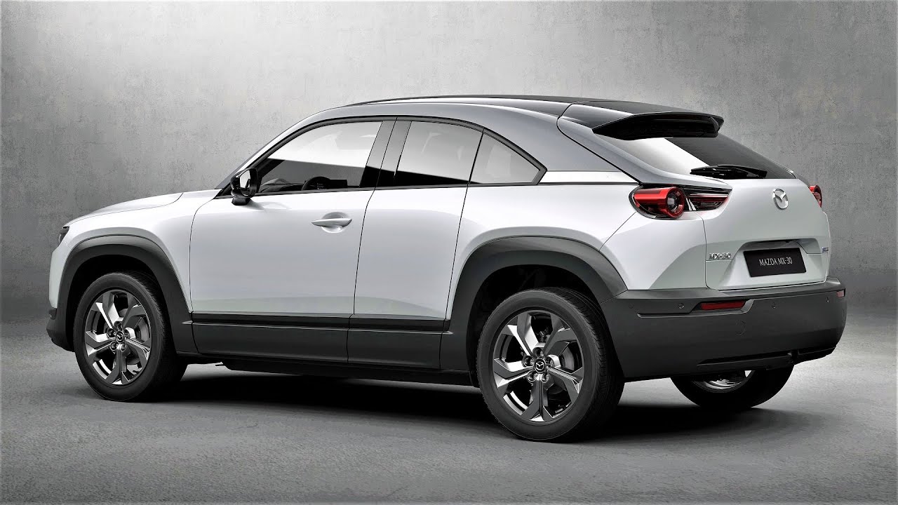 Новая Mazda MX-30 2022 года - небольшой электрический внедорожник