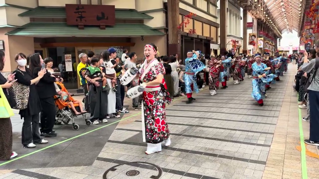 よさこいリターンズ２０２５・十人十彩さんの演舞２回目