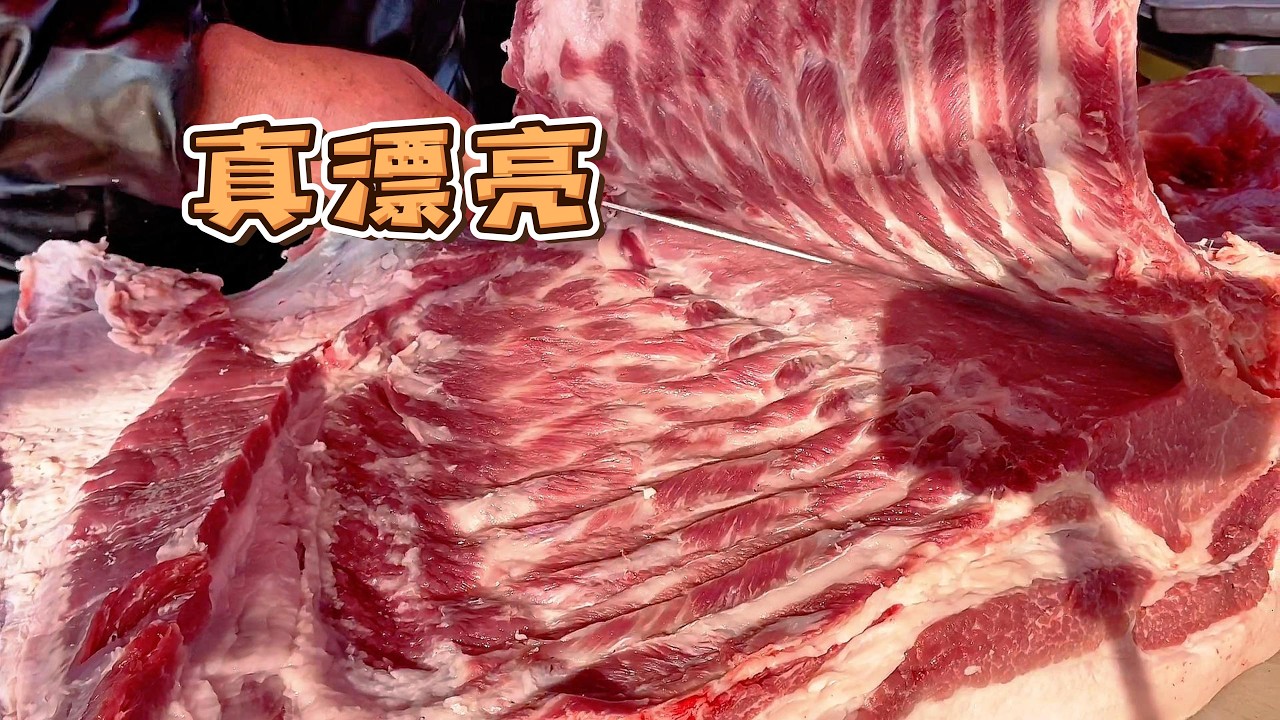 農村放養大肥豬太受歡迎，隨便一賣就三四十斤，看看400塊能囤多少豬肉？物價便宜的嚇人【玖叔v​​log】#pork #猪肉 #玖叔vlog#华哥猪肉#玖叔猪肉#豬肉