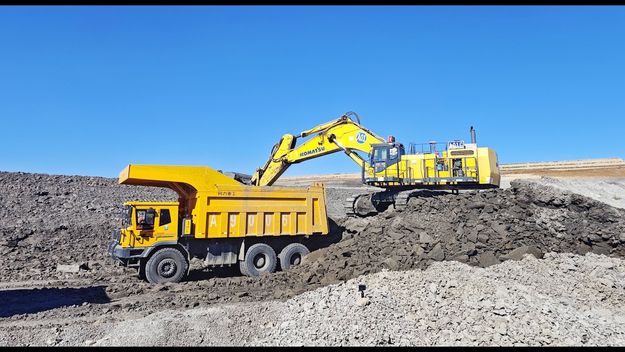 Massive Komatsu PC1250 Excavator Loads Dump Trucks with Ease! | Digger | Construction Sites