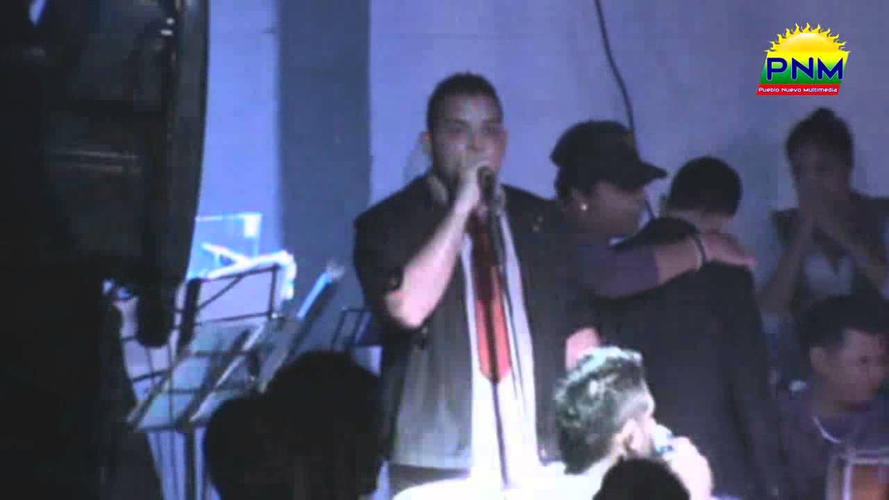 Punto Clave - Un Beso