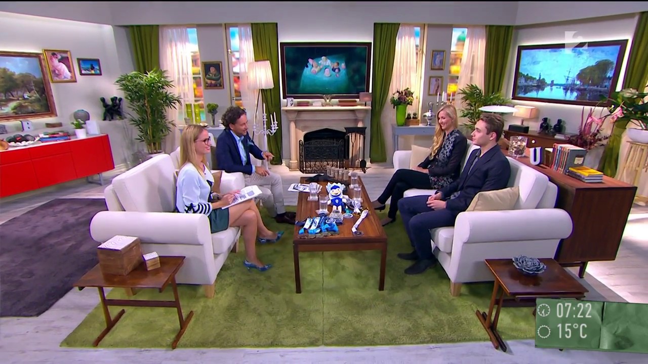 Milák Kristóf interjúkkal piheni ki magát elképesztő úszósikerei után - tv2.hu/mokka