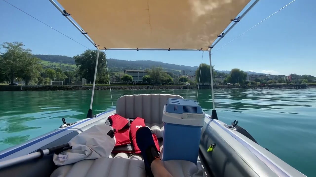 Mein Schlauchboot mit Sonnendach