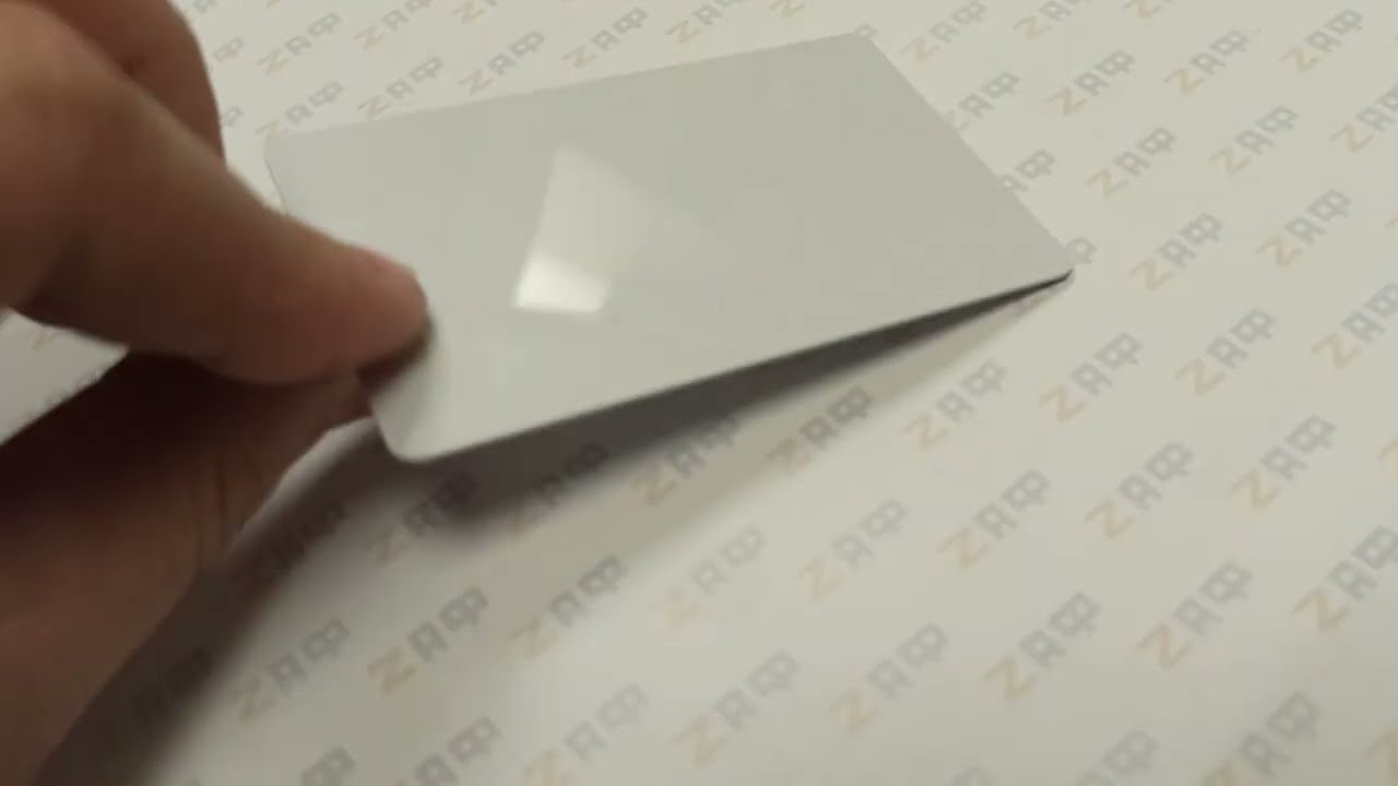 Карта тонкая RFID 125 кГц T5577 EM4305, 85.5*54*0.8 мм, белая (HID, Em-Marine, Indala), код 12720